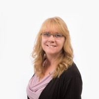 Lisa Edwards