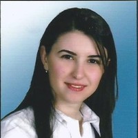 Esra Öztaş