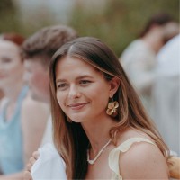 Robyn Thompson