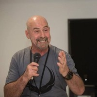kim hewitt