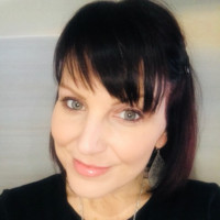 Niki Clarke