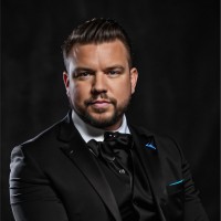 Phillip Lynch