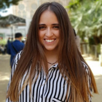 Lucía Poyo Vallina