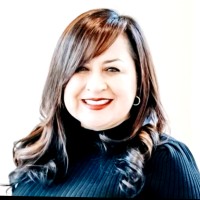 Dr. Carla Chávez Torres