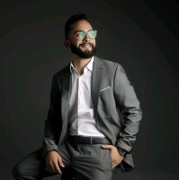 Enghel Alejandro Flores Castejón