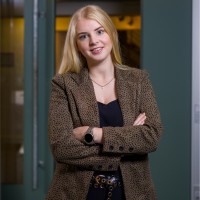 Shirley Van Der Heide