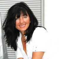 Dr. Dagmar Lauer-Saridakis