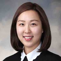 Yuri Kang