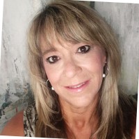 Jo Lynn Holmes