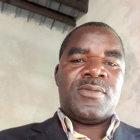 Lloyd F Garamumhango