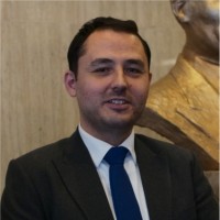 Orhan Ayraç