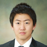 정동욱