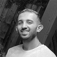 Arvin Hajzavar