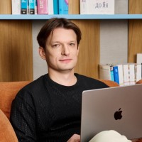 Dmitry C.