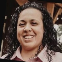 Annette Bustos