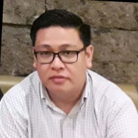 Dennis Nicolas