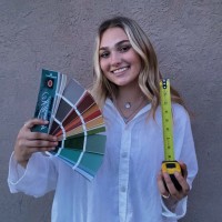 Andie Thomas