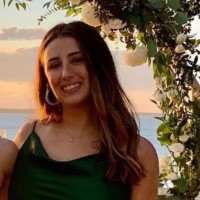 Ali Fox, Mba