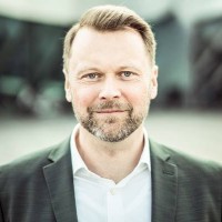 Lasse Rich Henningsen