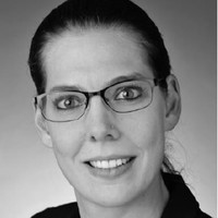 Linda Feller