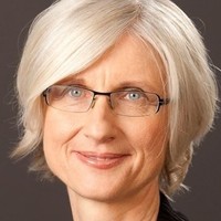 Veronika Bayew
