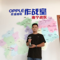 梁洪坚