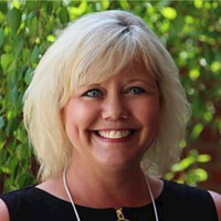 Dana Lee Thomas