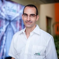 Gil Zon