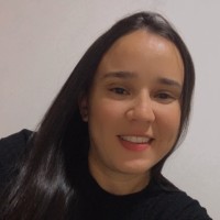 Izabele Fernandes