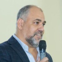 Eduardo Palomares