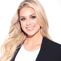 Mandy Voecks