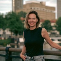 Vivian Van Middelaar