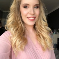 Viktória Barkóczi