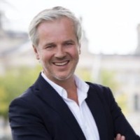 Dr. Steffen Wenzel