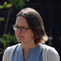 Suzanne Van Putten