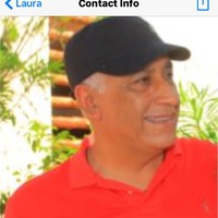 Salvador Flores