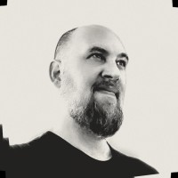 Tomasz Dobrowolski