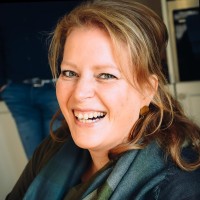 judith Roescher- Baks