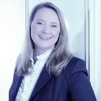 Dr. Nicole Elleuche