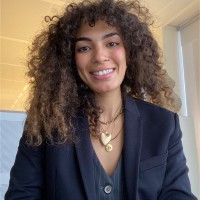 Zeineb AYARI