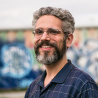 Dan Hill