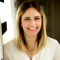 Tania Hildenbrand ⚫