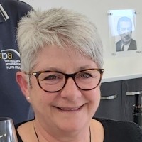 Annette Robson