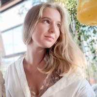 Iuliia Strelets