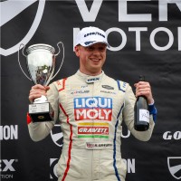 Bradley Gravett
