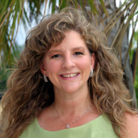 Lori Cage