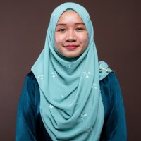 Maryam Munain