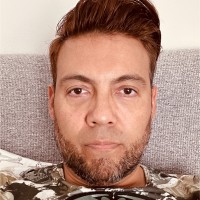 Roberto Valencia