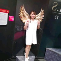屈培培