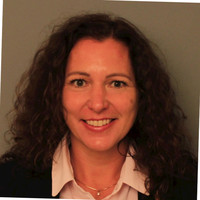 Lotta Holm Lindstedt